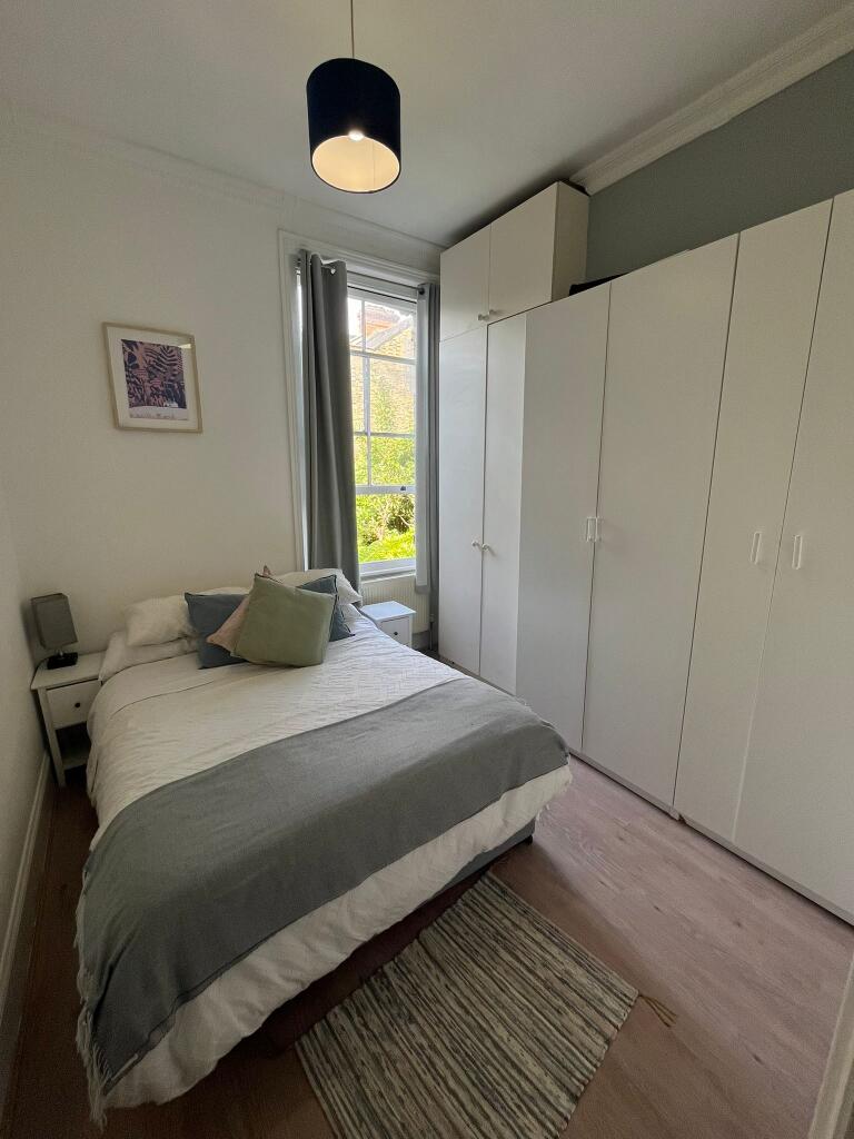 Apartment in London, Kilburn - View 5