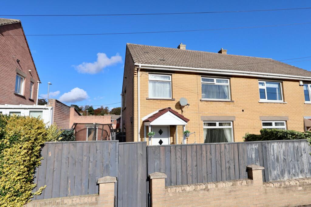 3-bed semi-detached on Buttermere Crescent, Blaydon-On-Tyne, NE21, £140,000