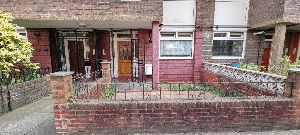 Main image of property: Hanbury Street, London, E1