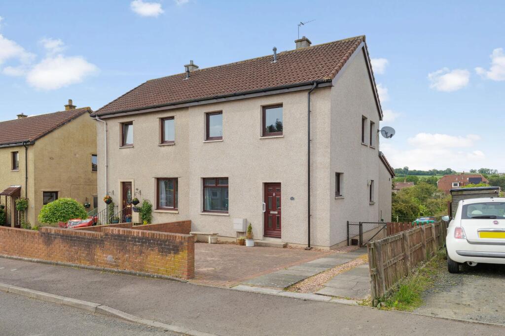 Main image of property: Hillview Place, Crossgates, KY4