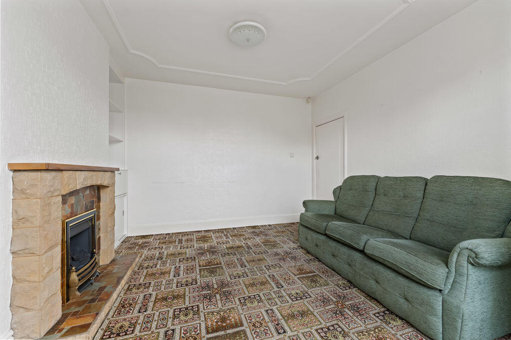 House in Cleethorpes, Beacon Hill, Weelsby - View 5
