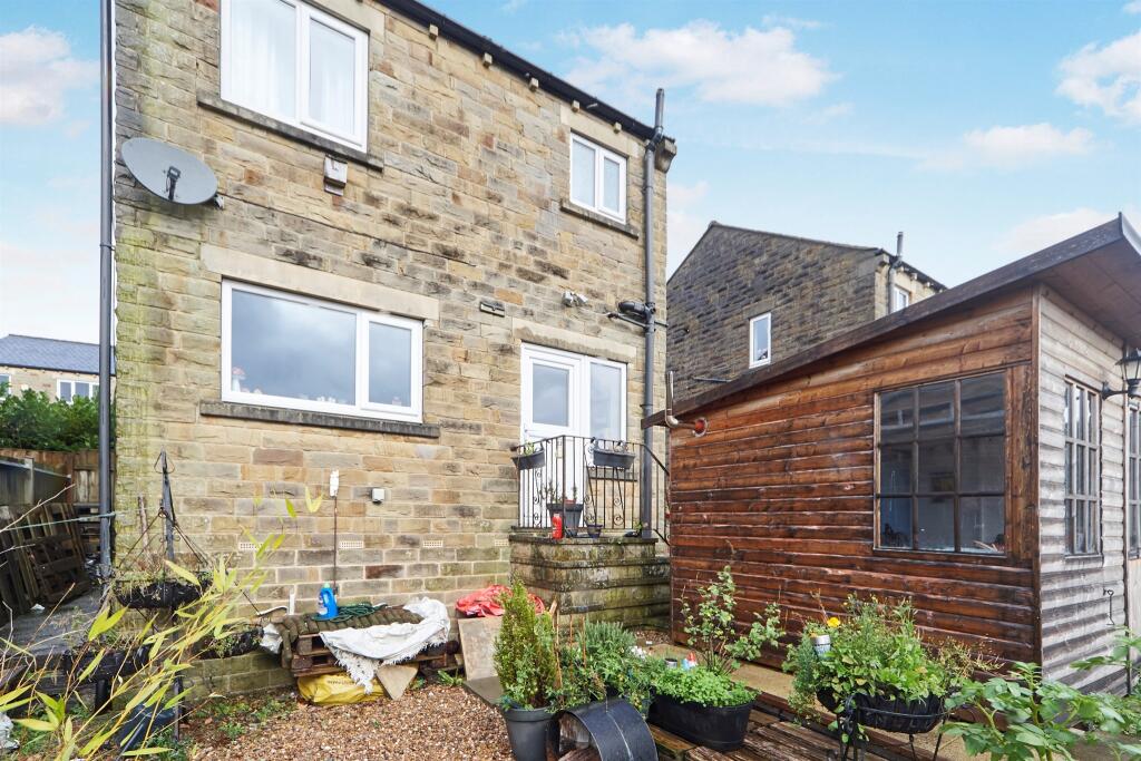 Additional image 13 of Pasture Avenue, Oakworth, Keighley