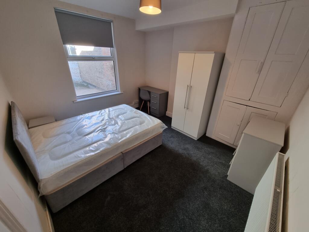 House in Warwick, Royal Leamington Spa - More