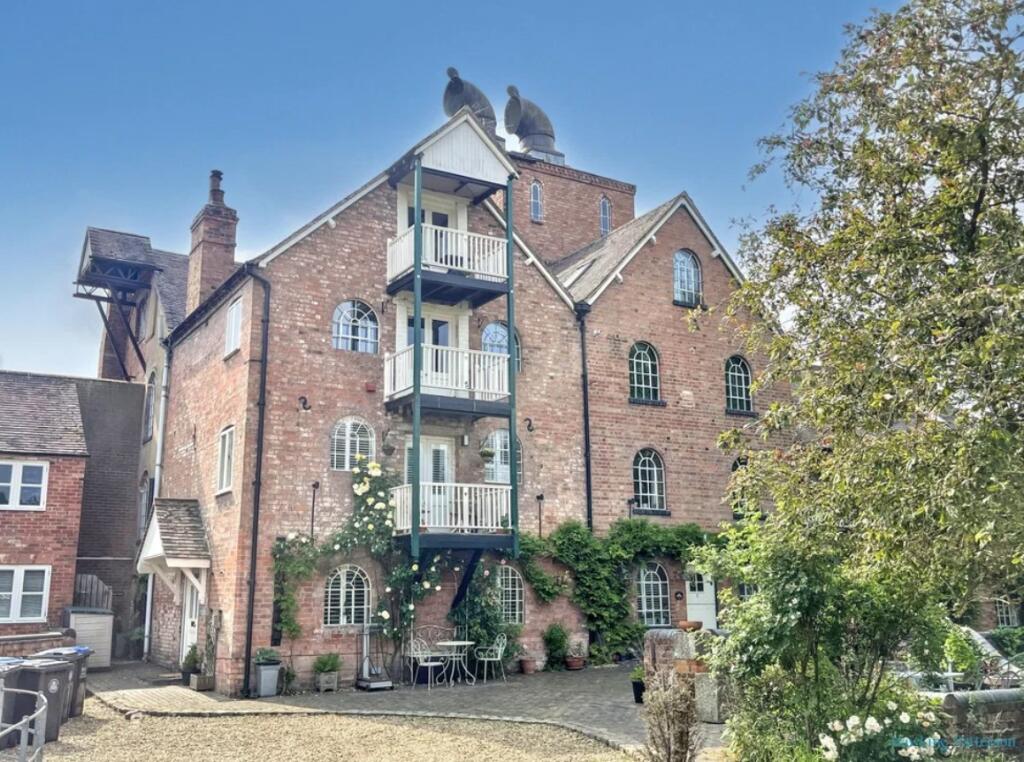 Race View, Great Alne Mill, Mill Lane, Great Alne, Alcester B49 6JA - View 2