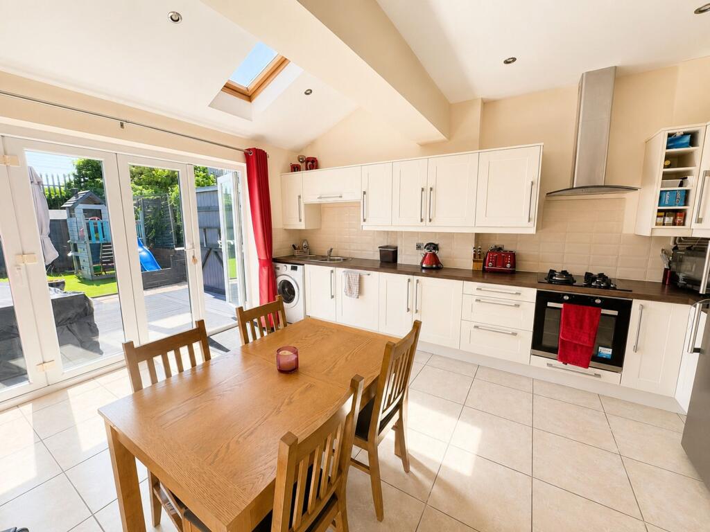 House in Newport, Ladyhill, Alway - View 2