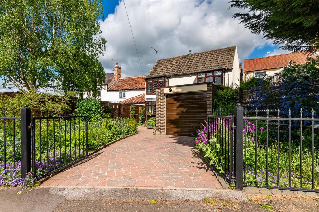 Main image of property: Main Street, Burton Joyce, Nottingham