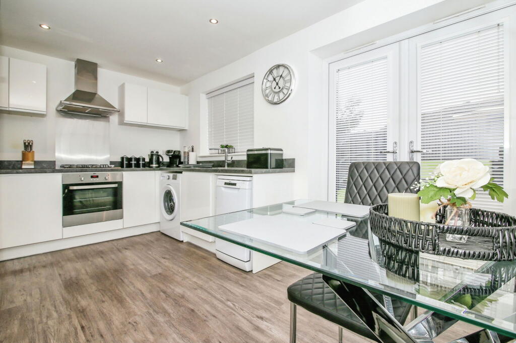 Cutheard Court, Fenwick Park, Bedlington, NE22 6FE photo 2