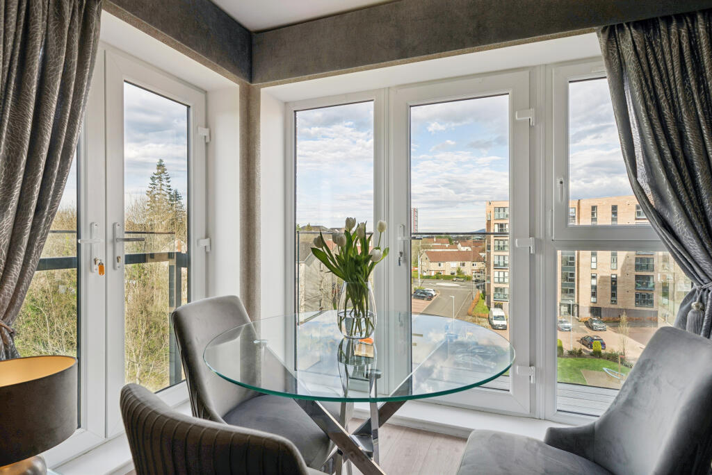 Apartment in Glasgow - View 5