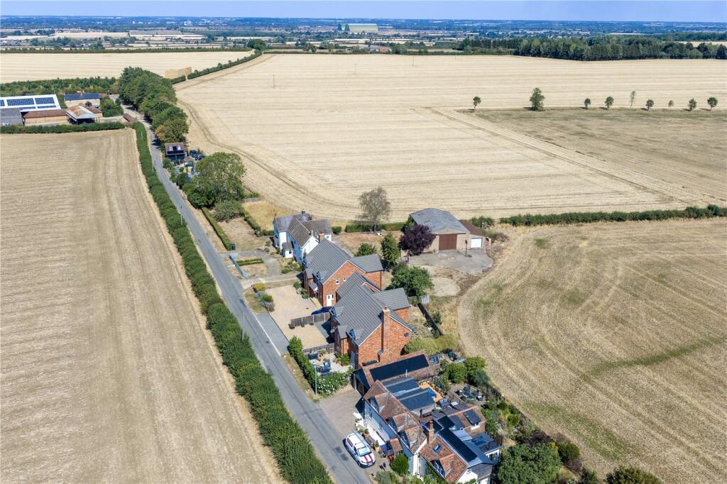 House in Milton Keynes - View 5