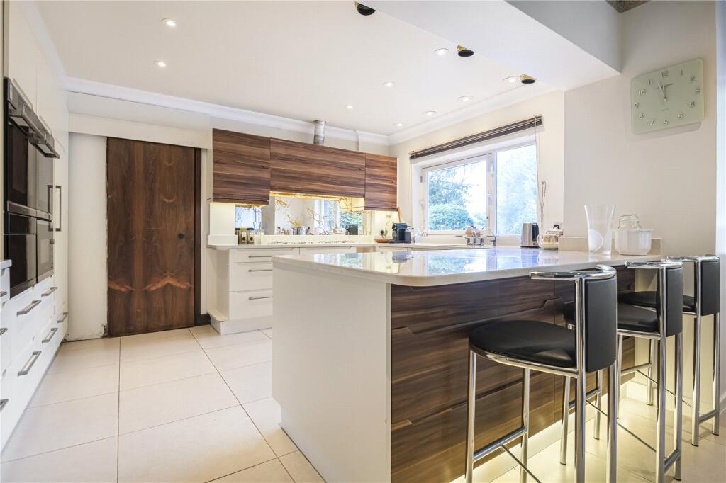 House in Borehamwood, Elstree and Borehamwood - View 5