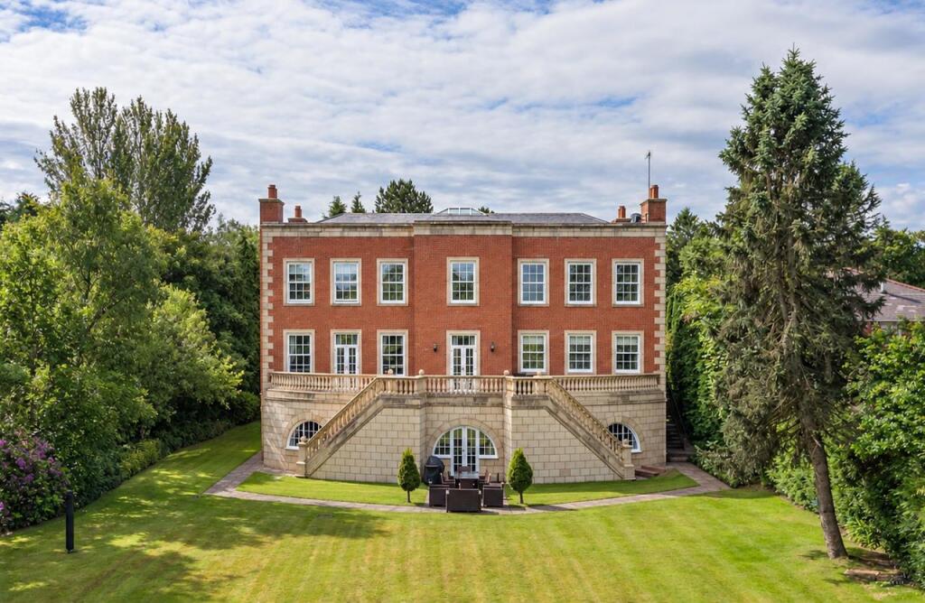 House in Ponteland, Northumberland - View 3