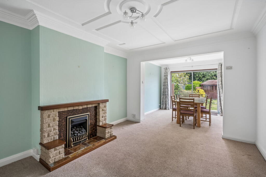 Sherborne Way, Croxley Green, Rickmansworth, WD3 photo 2