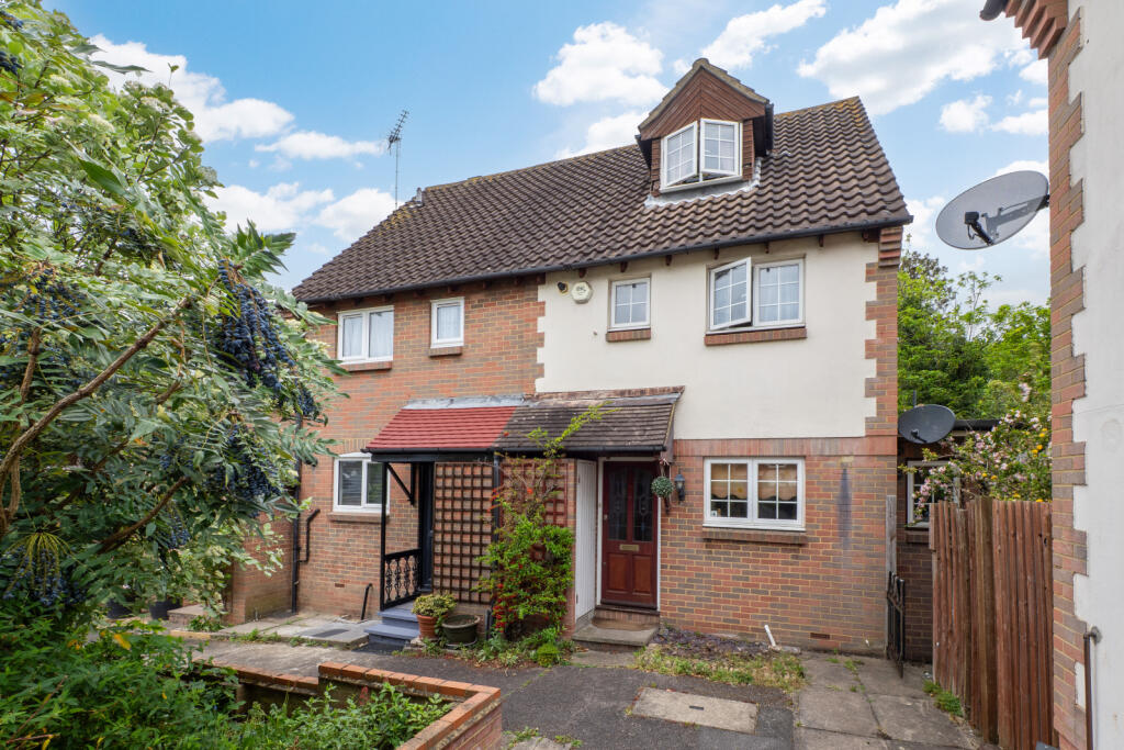 Main image of property: Hunting Gate Mews, Sutton, SM1