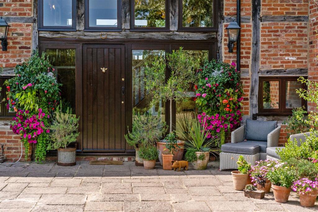 Additional image 29 of Cleobury Lane, Earlswood