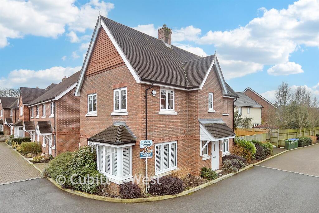 Main image of property: Stanley Mews, Billingshurst, West Sussex
