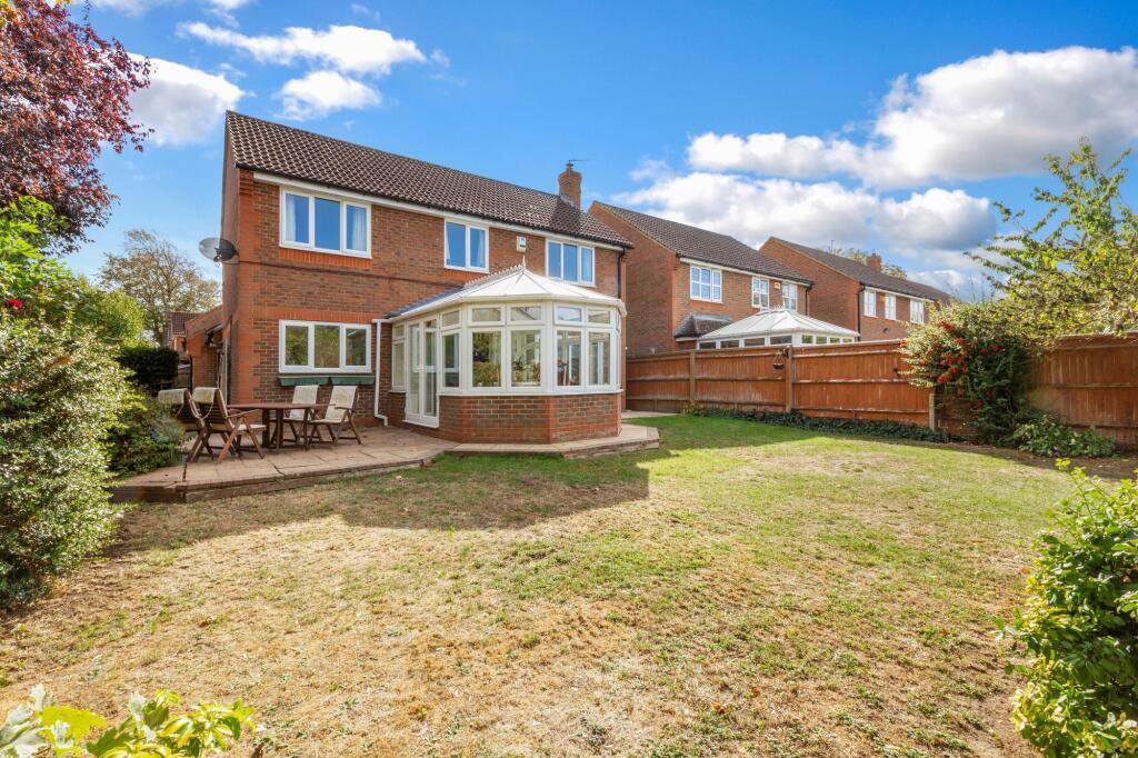 House in Hemel Hempstead - View 3