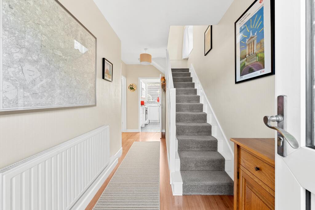 Scott Hall Road, Moortown, Leeds, LS17 photo 2