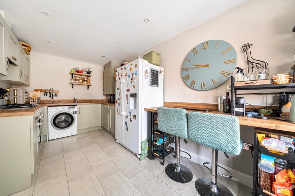 House in Portsmouth - View 2