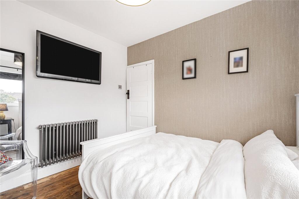 House in London - More
