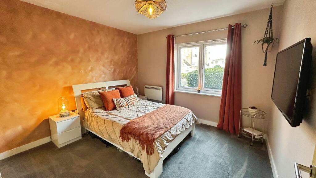 Main image of property: Hollybrook Park, Bristol