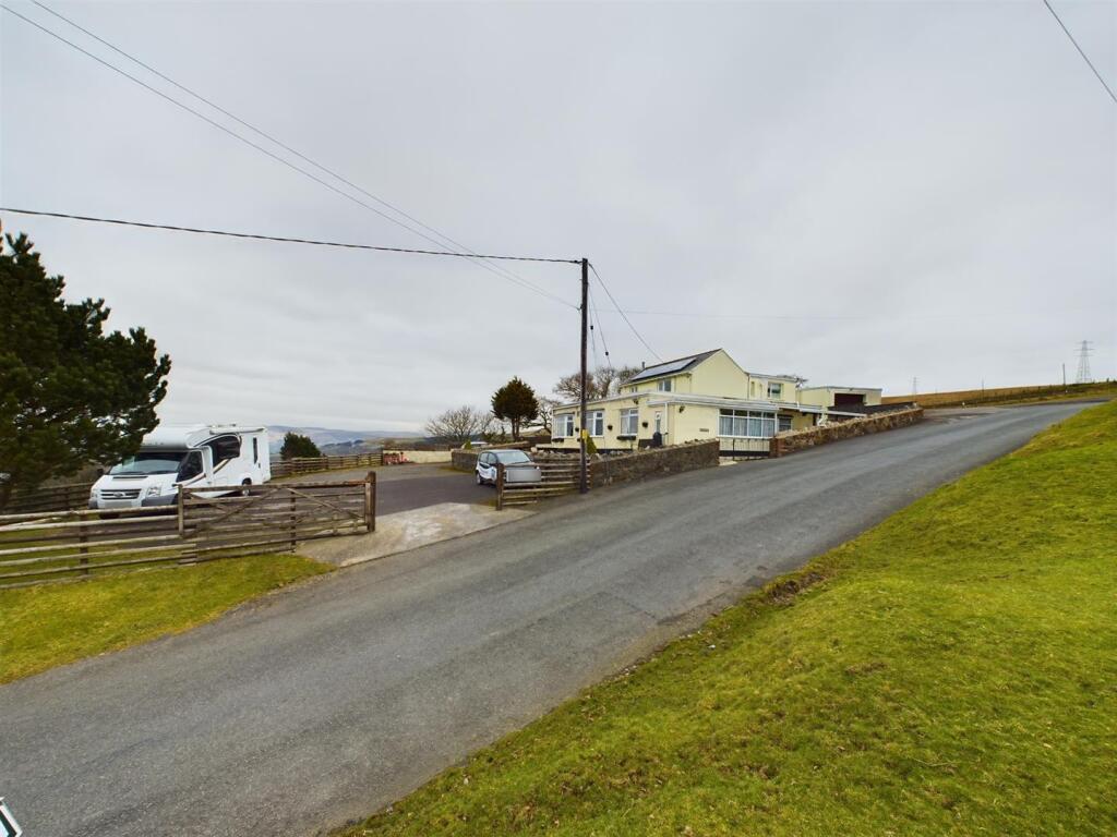 Betws, Ammanford