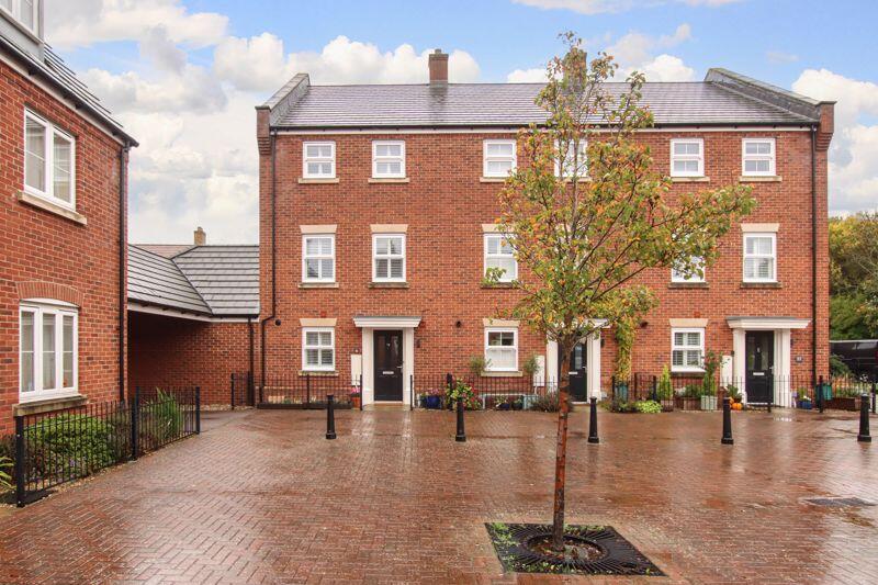 Main image of property: Shearwater Road, Hemel Hempstead