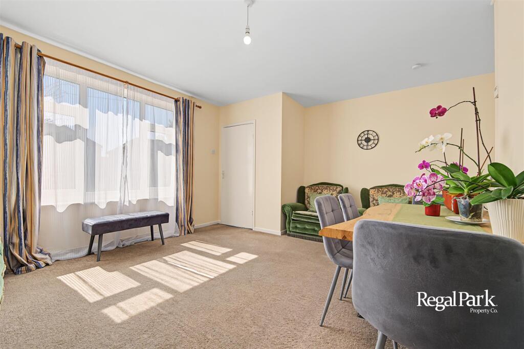 House in Peterborough, City of Peterborough - View 2