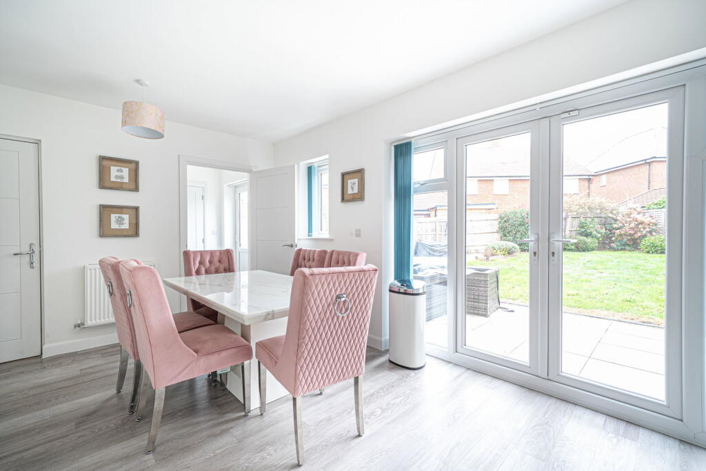 House in Reading - View 3