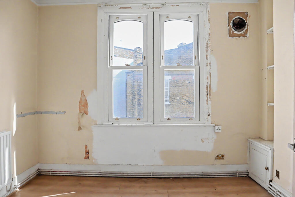 Apartment in London - More