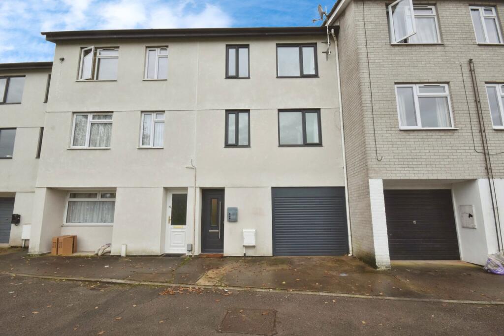 Main image of property: Radyr Court Close, Cardiff, CF5