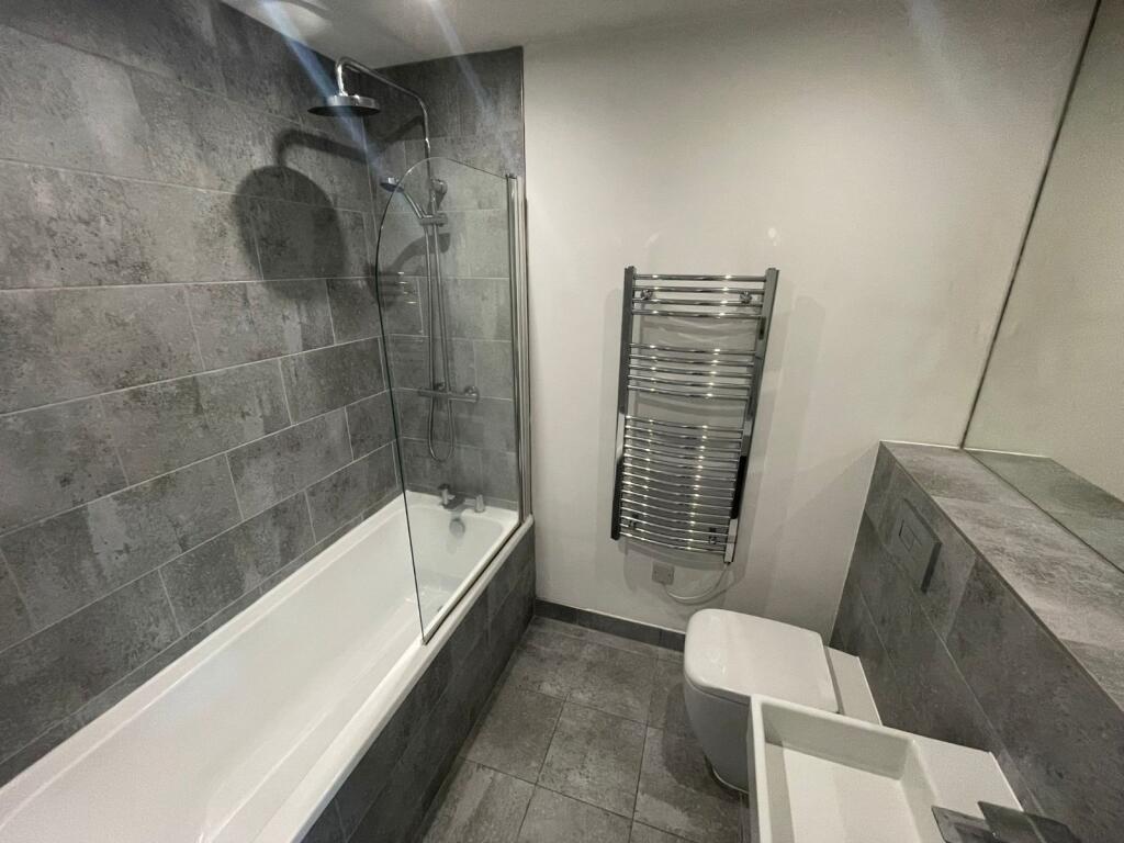 Apartment in Birmingham, Harborne - More
