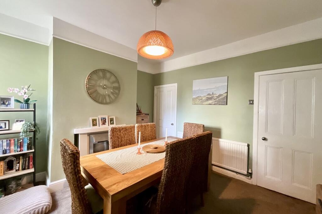 House in Sheffield, Kiveton Park - View 5
