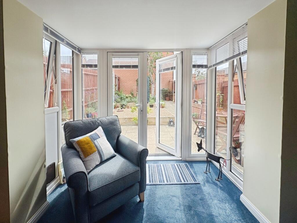 House in Portsmouth - View 3