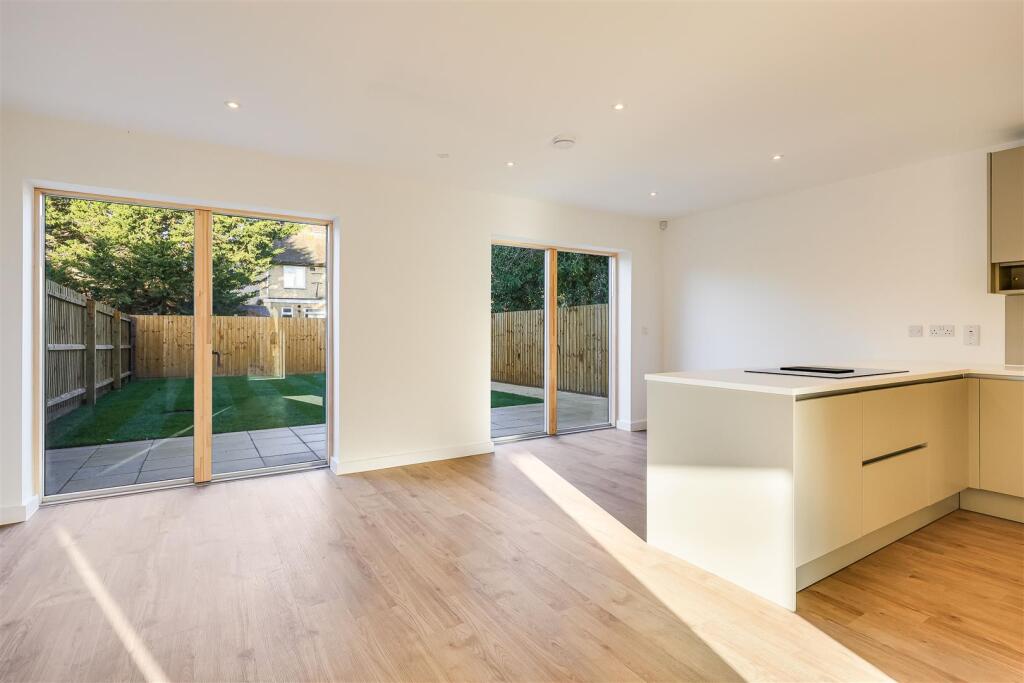 House in Cambridge - View 3