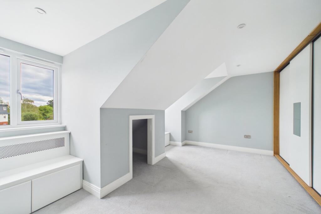 House in Reading - View 5
