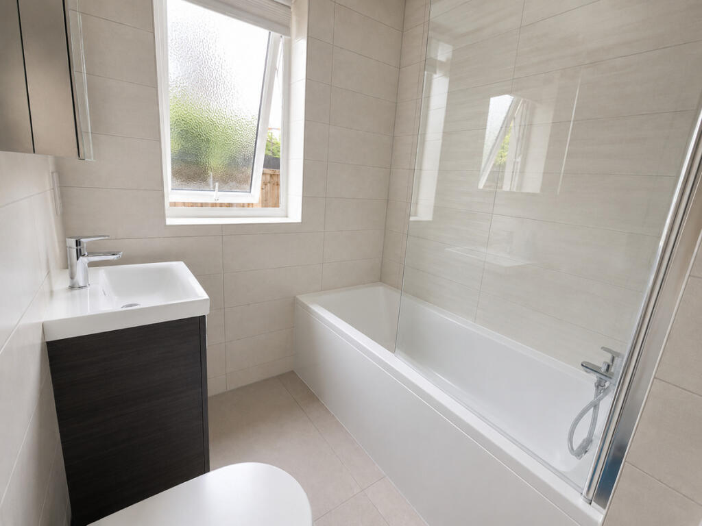Main image of property: 551 Ruislip Road, Northolt, UB5