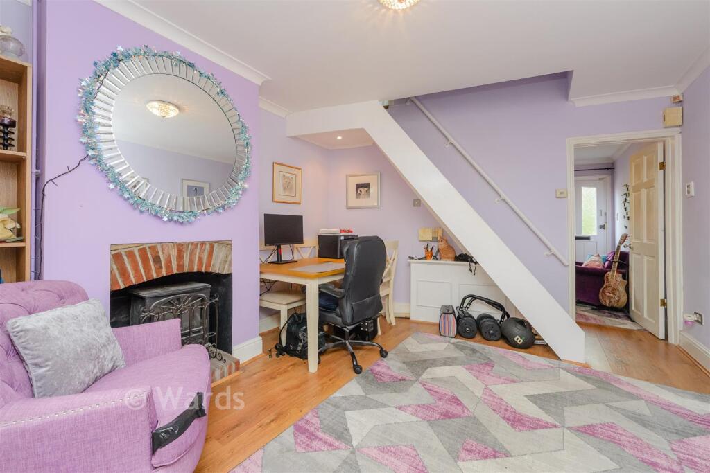House in Gravesham, Windmill Hill - View 4