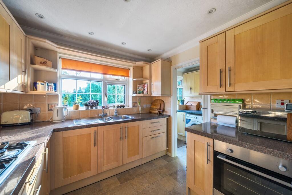 House in New Forest, Durns Town, Sway - View 4