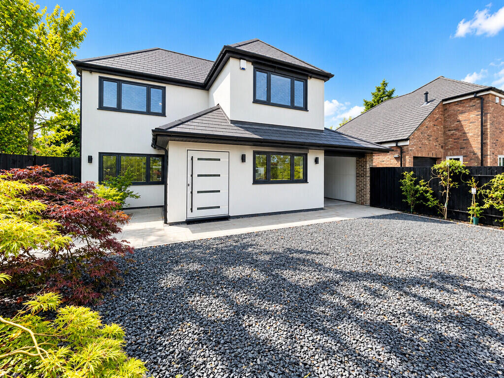 4-bed detached on Cley Hall Drive, Spalding, £530,000
