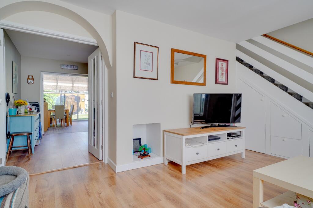Ilex Road, St. Ives, Cambridgeshire, PE27 photo 4