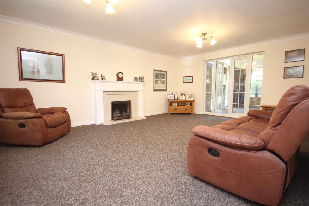 House in Fareham, Hampshire - View 5
