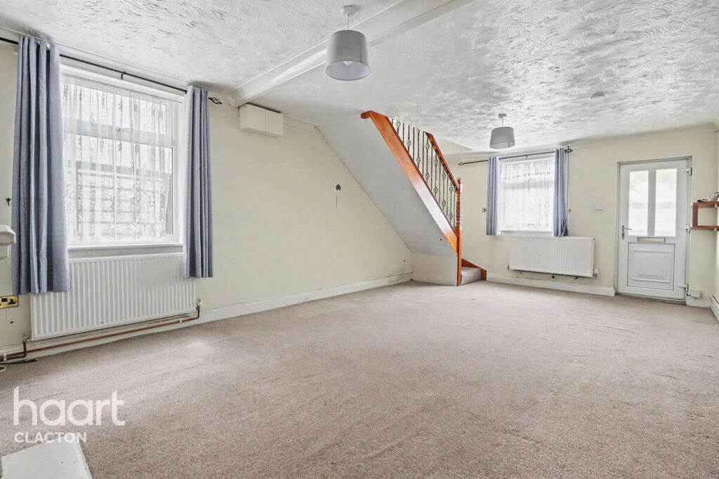 House in Walton-on-the-Naze, Frinton and Walton - View 4