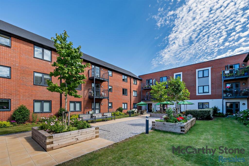 Main image of property: Pym Court, Bewick Avenue, Topsham, Exeter