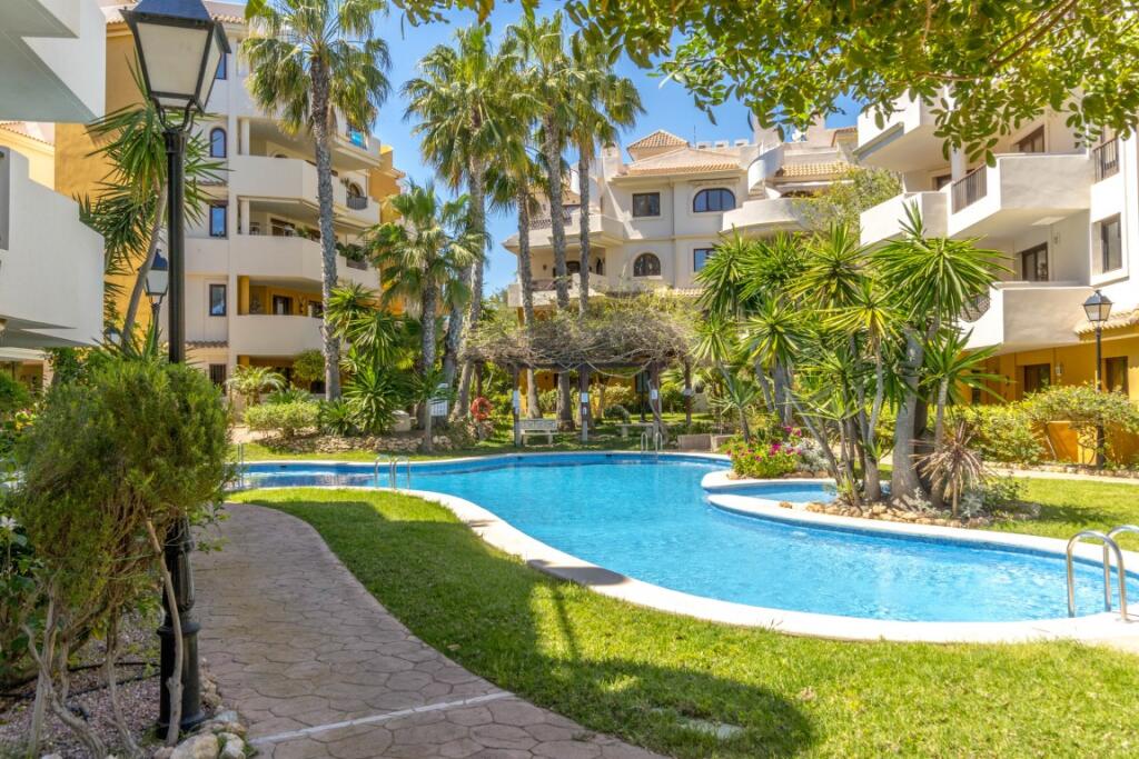Main image of property: Valencia, Alicante, Punta Prima