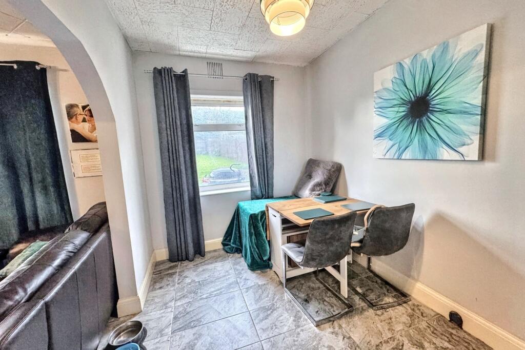 Additional image 12 of West Howe