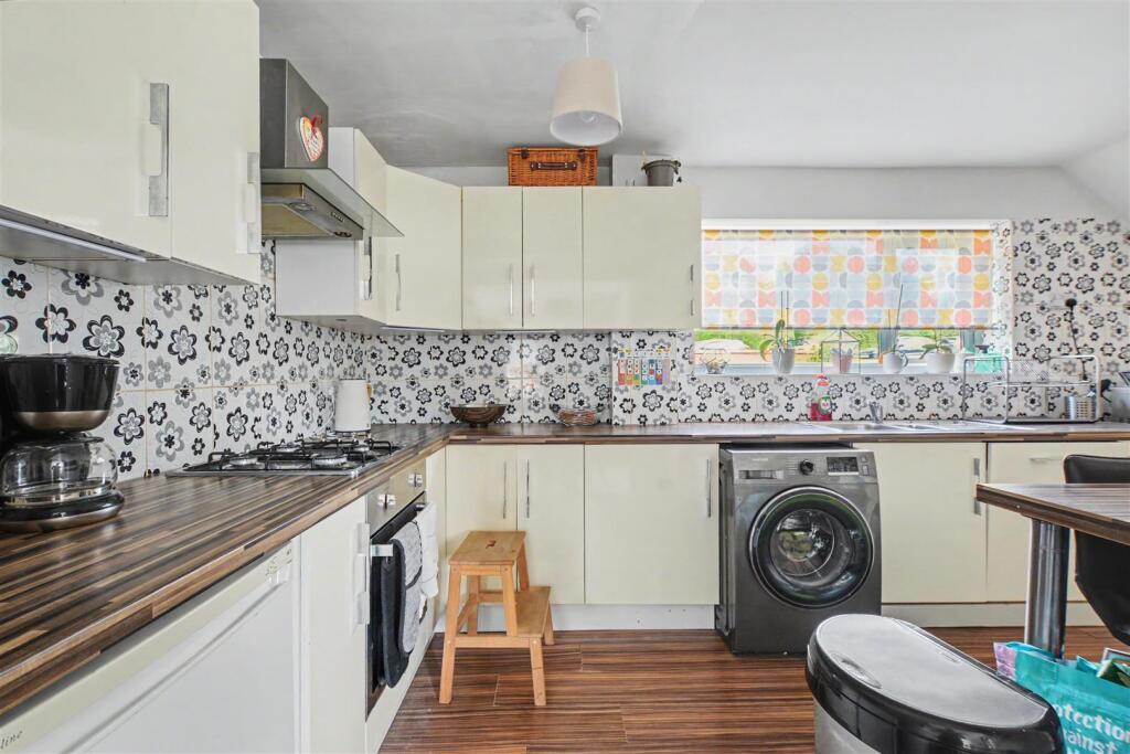 Inham Road - View 4