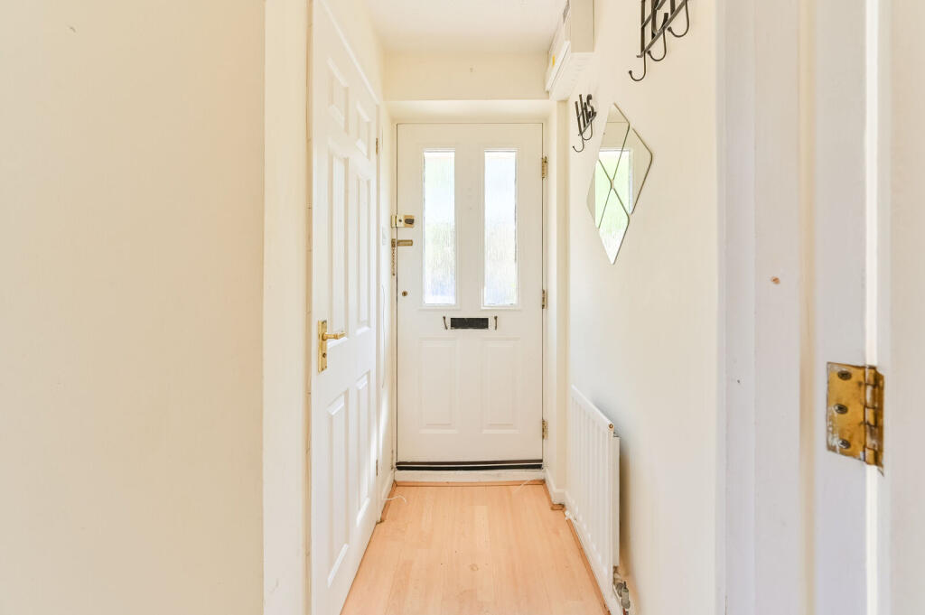 House in London - View 4
