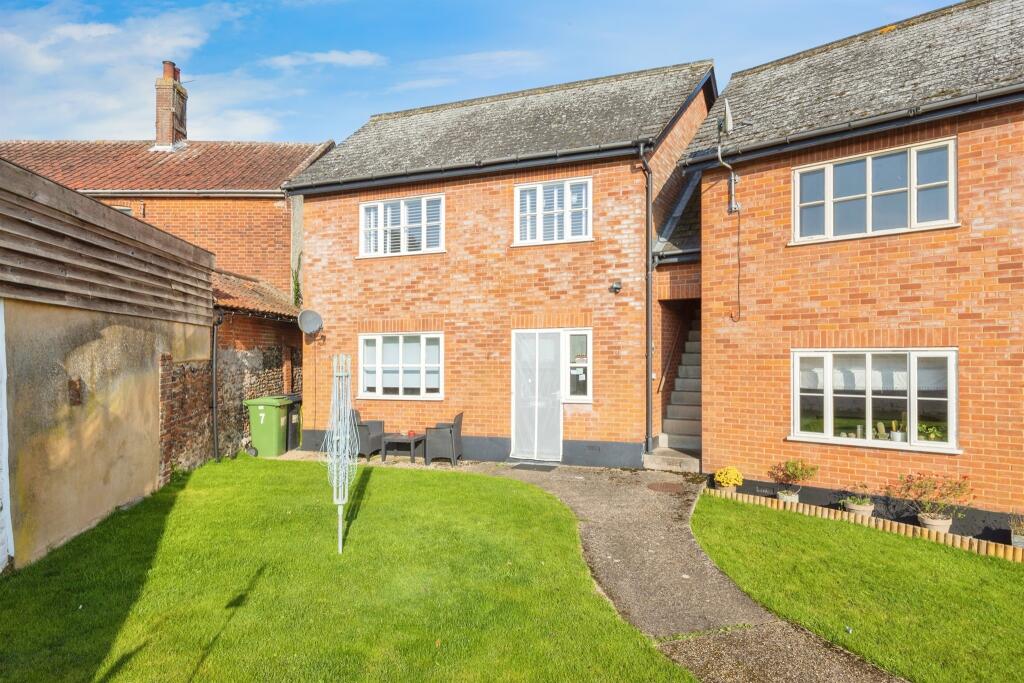 Main image of property: Norwich Street, Hingham, Norwich