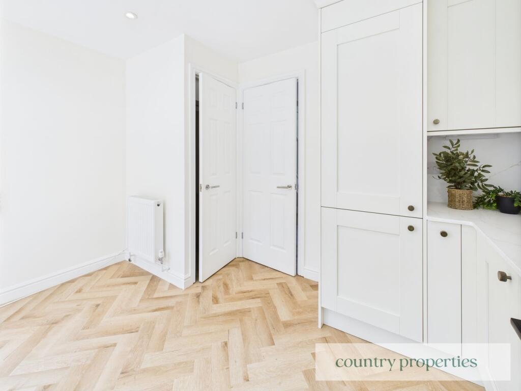 House in St Albans - View 5