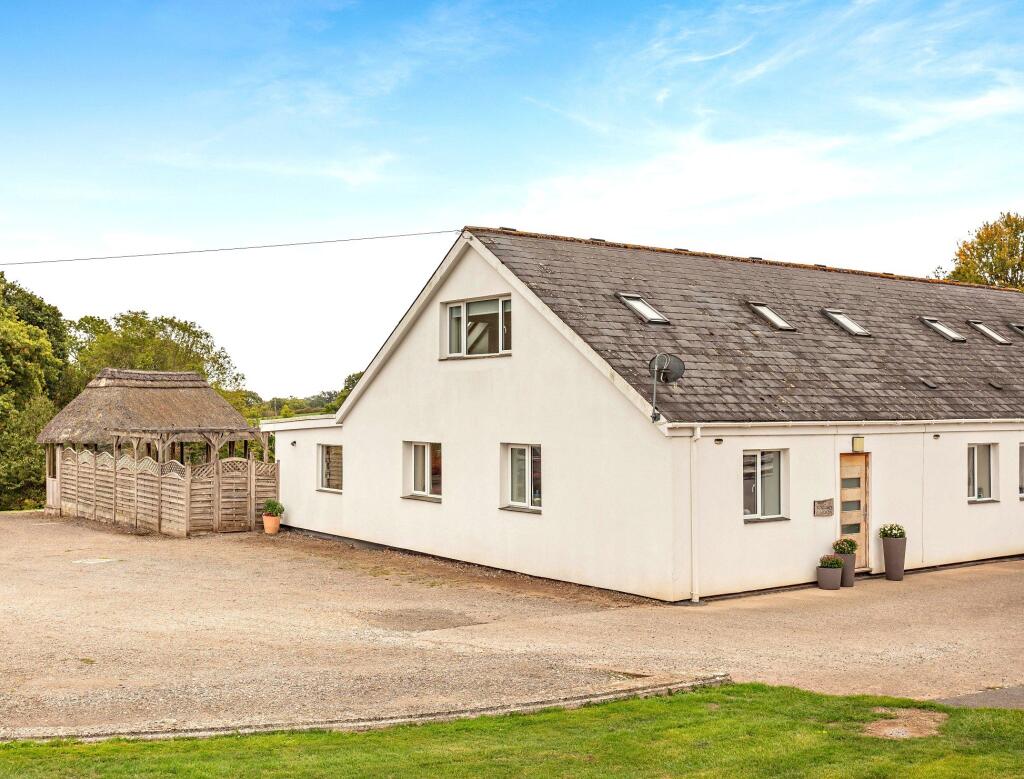 4-bed detached on Cheriton Bishop, Exeter, Devon, £475,000